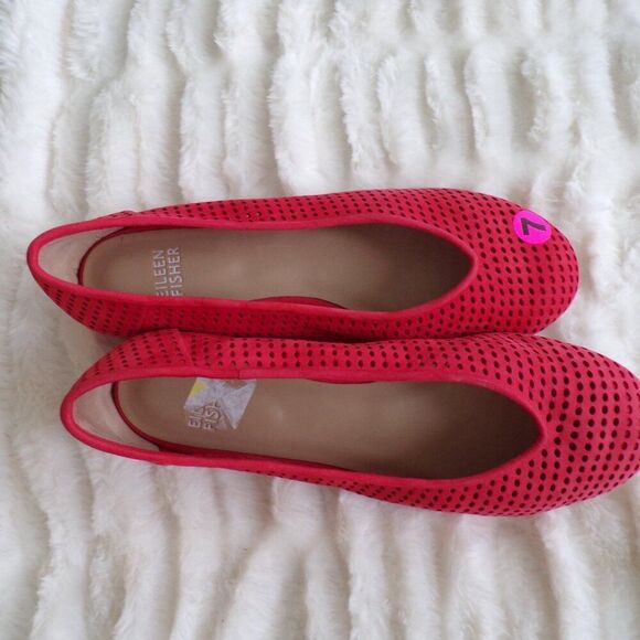 Eileen Fisher red ballet flats 7 - Picture 3 of 11